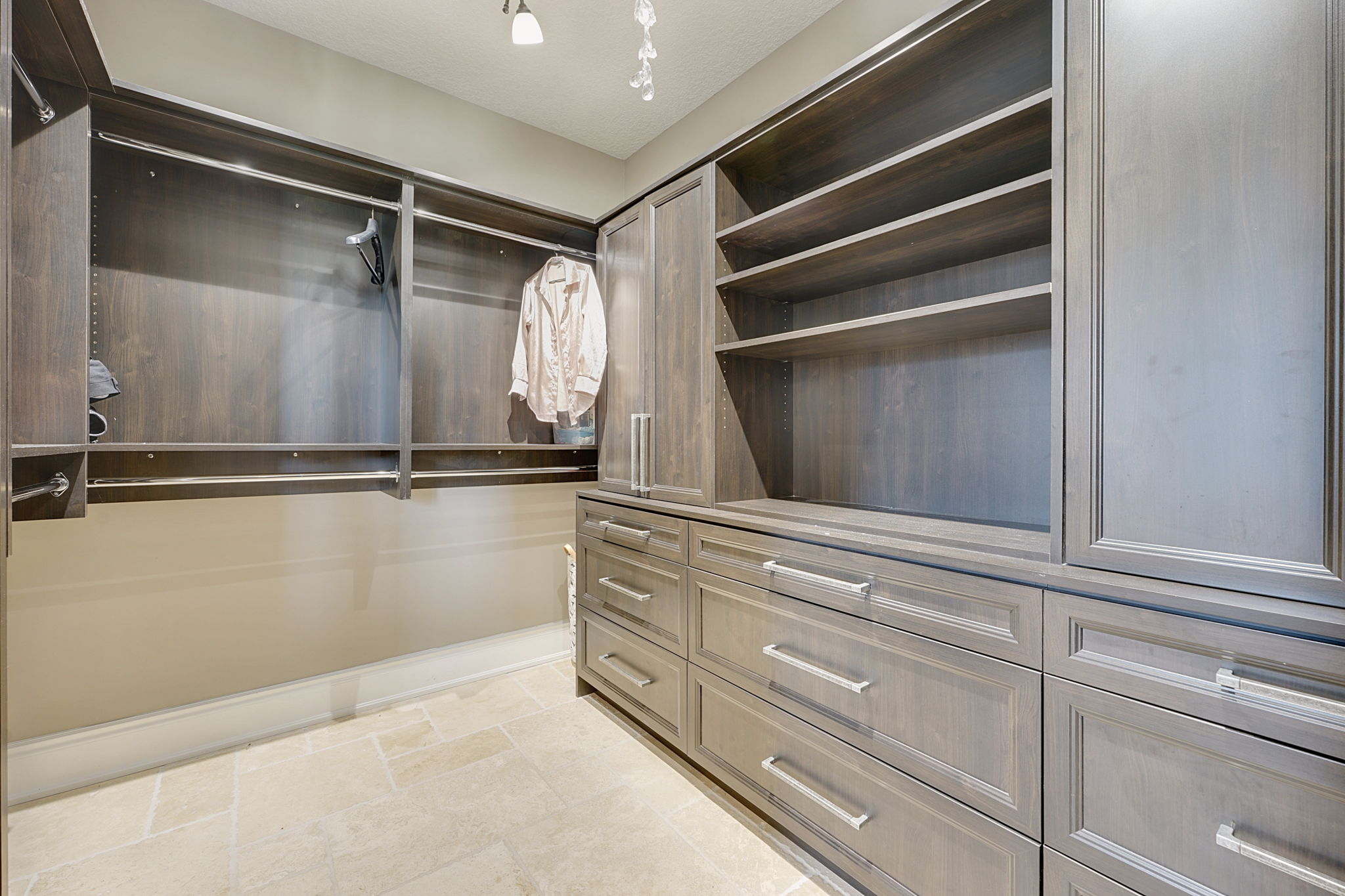 19 - Primary Walk-In Closet