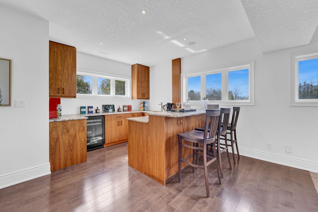 Wet Bar