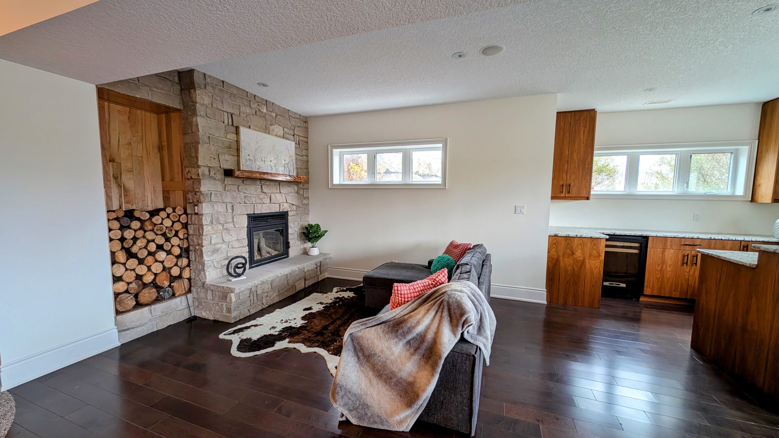 Living Area w/ Fireplace