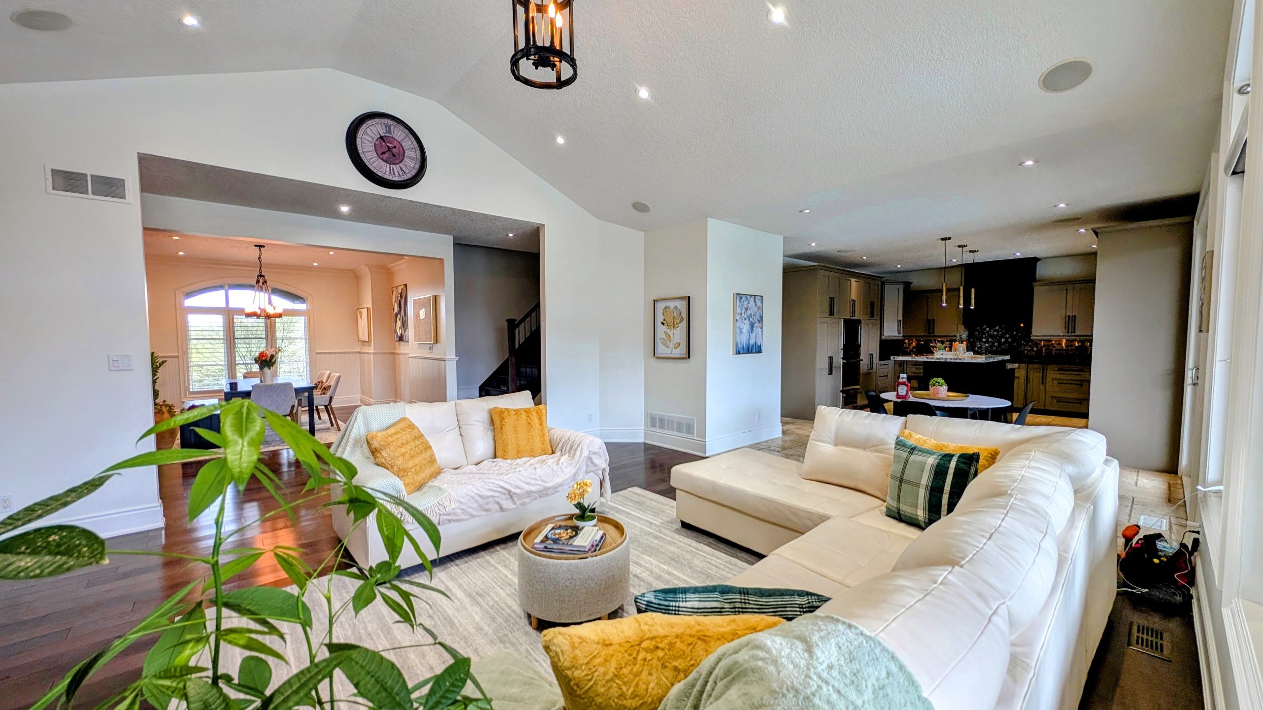 9 - Great Room